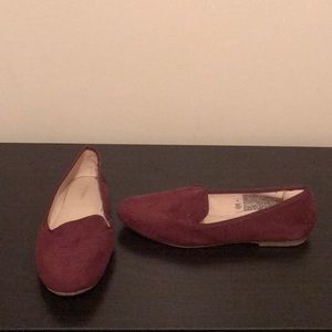 Old Navy flats worn once!